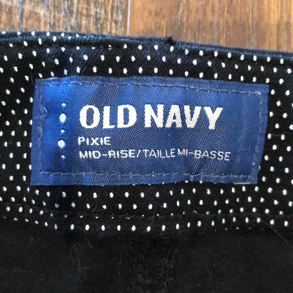 Old Navy Pixie Pants - image 4